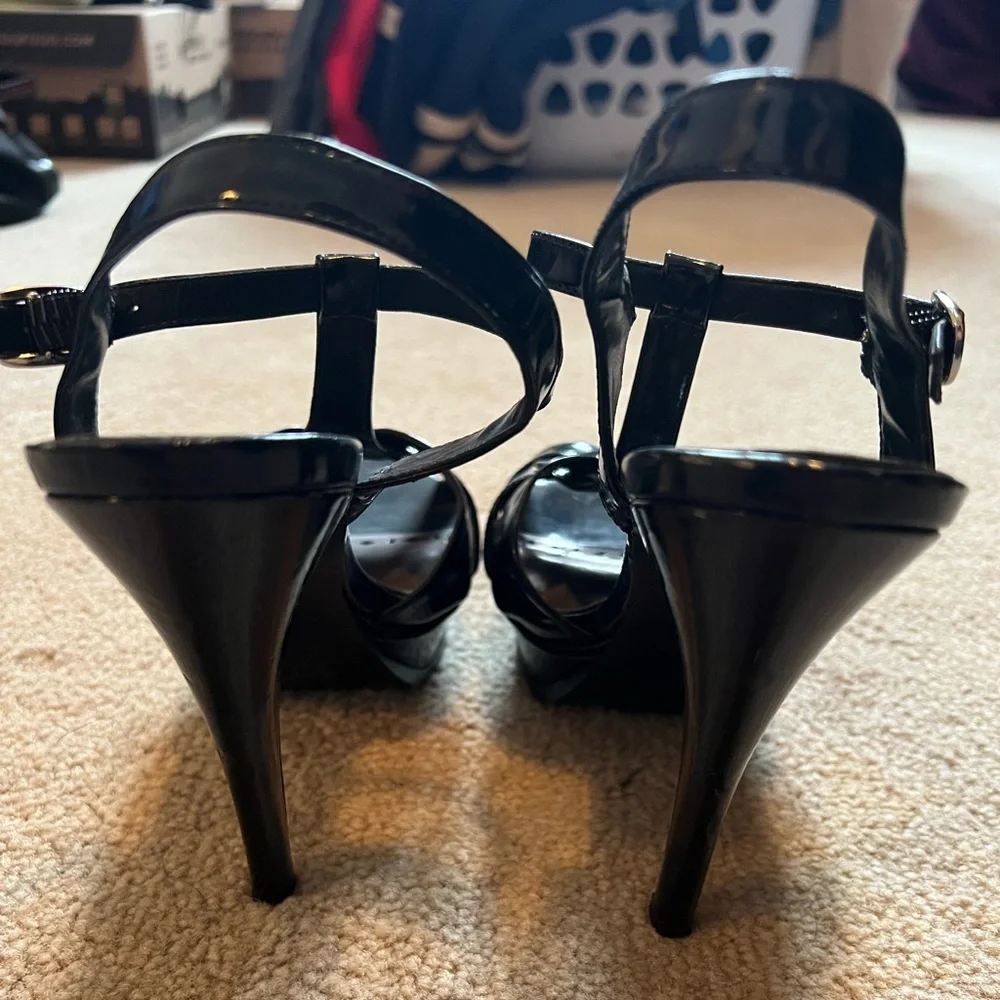 BCBG Elegant Black Strappy Heels - Picture 3 of 4